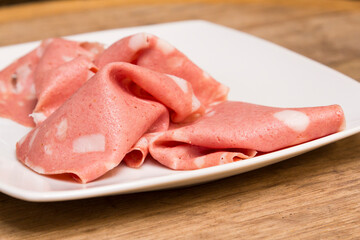 Mortadella a fette