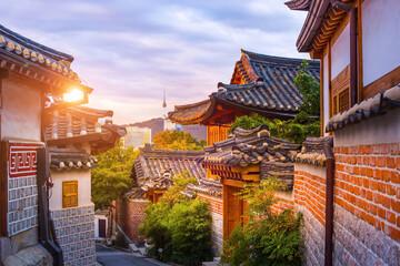 Fototapeta na wymiar Bukchon Hanok Village Is the name traditional cultural village in downtown Seoul in the morning, with beautiful shining light, South Korea.