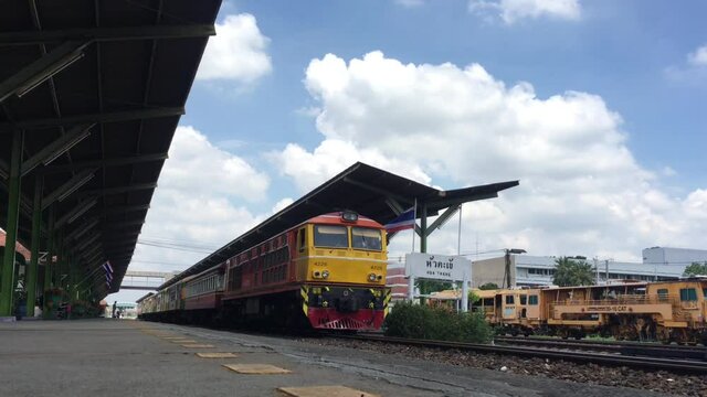 HUA TAKHE RAILWAYS STATION. BANGKOK, THAILAND.