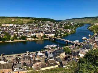 Mosel in Bernkastel-Kues (Rheinland-Pfalz)