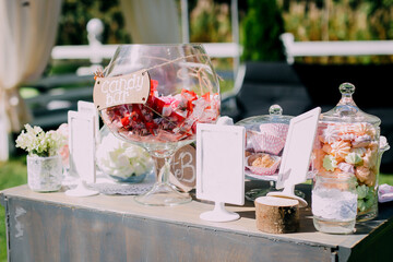 Pleasant treats for guests at a wedding