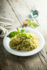 Spaghetti with pesto sauce