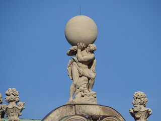 Herkules on Wallpavillon of Dresden Zwinger 1