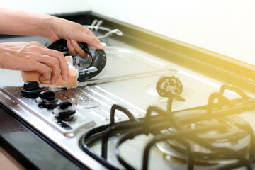 Gas stove cleaning