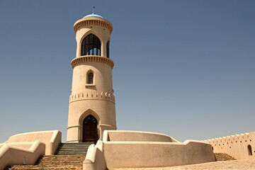Obraz premium Sur is a town in northeastern Oman and the administrative center of the Governorate of South Ashkarjah, situated on the coast of the Gulf of Oman, or the Indian Ocean.Old town.