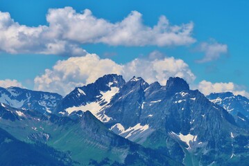 Fototapeta na wymiar Bergmassiv Mürtschenstock, Alpen, Ostschweiz