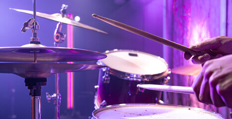 Fototapeta na wymiar Drum kit, drums in the Studio on a beautiful background.