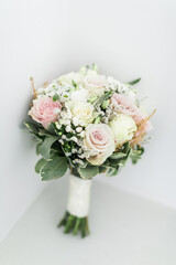 wedding bouquet of roses