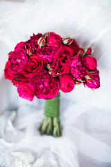 wedding bouquet of roses