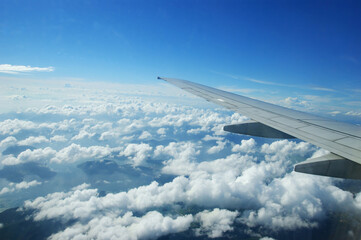 the sky seen from an airplane