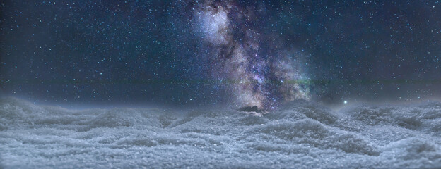 Winterlandschaft mit Kunstschnee als Weihnachtsmotiv