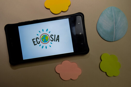 Ecosia - Trees & Privacy dev app on Smartphone screen. Ecosia is a freeware web browser developed by Ecosia.org