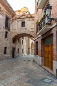 Arch over Barchilla street in Valencia, Spain