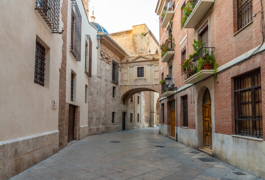 Arch over Barchilla street in Valencia, Spain