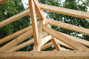 dachstuhl holzbalken