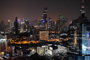 Fototapeta na wymiar Vista nocturna de Bangkok
