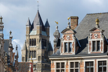 Fototapeta na wymiar Cathedral of the Savior of Bruges