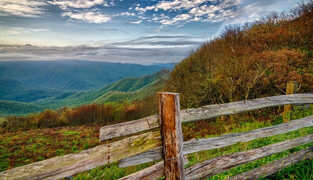 blue ridge mountains near mount mitchell and cragy gardens
