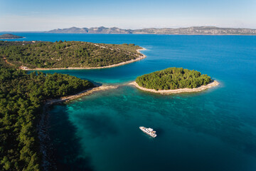 Fototapeta na wymiar Croatia landscape near Zadar City. Beautiful turquoise sea...