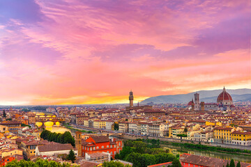 Fototapeta na wymiar Sunset over river Arno in Florence in Italy