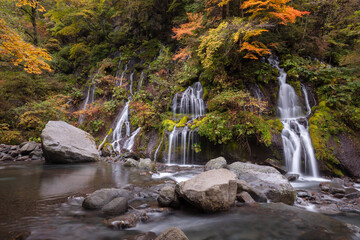 【2019年】山梨県北杜市・秋の吐竜の滝