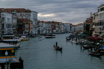 Fototapeta na wymiar horizontal photo of a venetian canal in cloudy weather