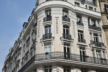 Immeuble haussmannien à Paris, France