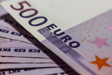 A pile of 500 (fivehundred) Euro banknotes