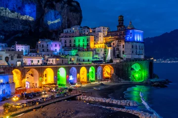 Photo sur Plexiglas Naples Naples, Italy, December 2019: Colored christmas lights in Atrani, Atrani is a small town on the Amalfi coast, Naples, Italy