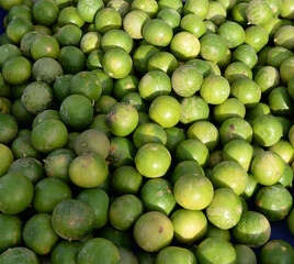 The background image of Fresh green lime