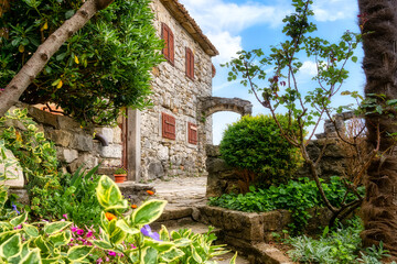 Obraz premium Hum is a town in Istria, about 14 kilometers from Buzet. The town, where only 30 people live, is called the 