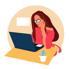 The girl works at the computer, at the table with glasses, freelance