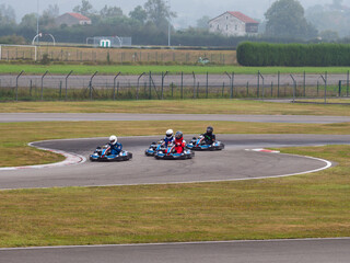 go cart racing