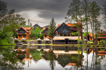 Obraz premium Restaurant by the Semetesko lake on Kopaonik mountain in Serbia
