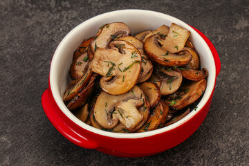 Roasted champignon with herbs and spices