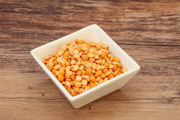 Dry peas for cooking