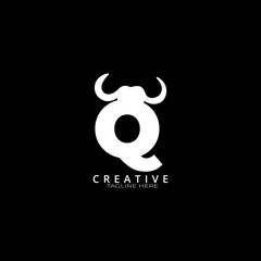 Simple Q letter logo design