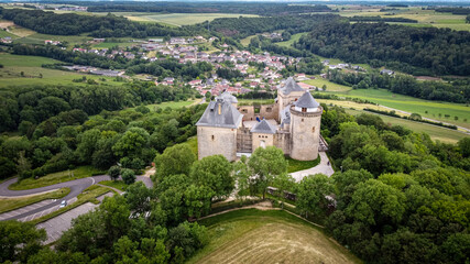 Fototapeta na wymiar Chateau de Malbrouck par drone