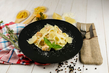 pasta with salmon and cream