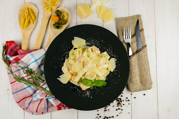 pasta with salmon and cream