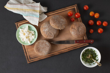brioche, butternut squash, bruschetta, low carb bread, sandwich, pesto pasta salad, puff pastry