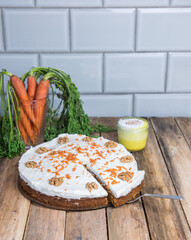 Karottenkuchen mit goldener Milch - Dessert selbst gemacht