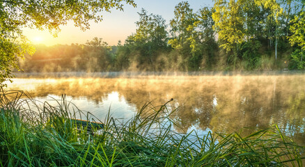 Fototapeta na wymiar Morning fog on river