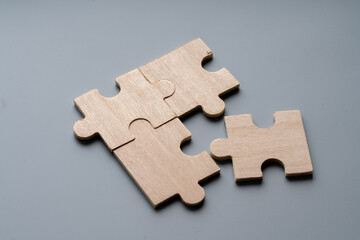 Obraz premium Wood puzzle for business concept