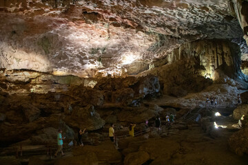 Sung Sot Cave