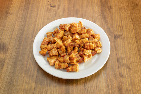 Plate of fried Spanish torreznos