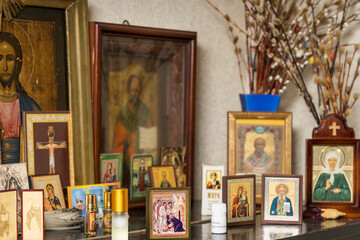 Holy corner in the apartment of a believing Orthodox person - 355965055