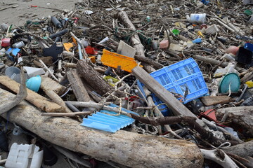 Obraz premium ゴミ問題 環境問題 海岸の漂着物