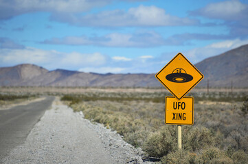UFO crossing sign