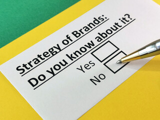 Obraz premium Questionnaire about marketing.